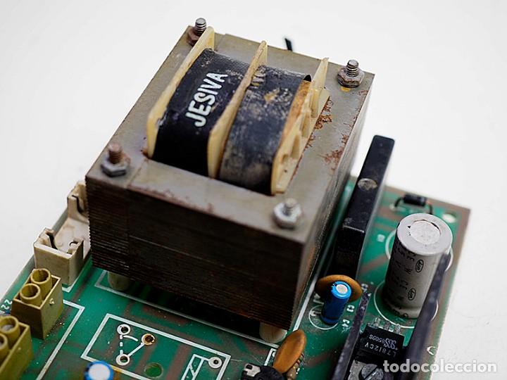 Radios antiguas: Componentes electr&oacute;nicos antiguos. - Foto 3