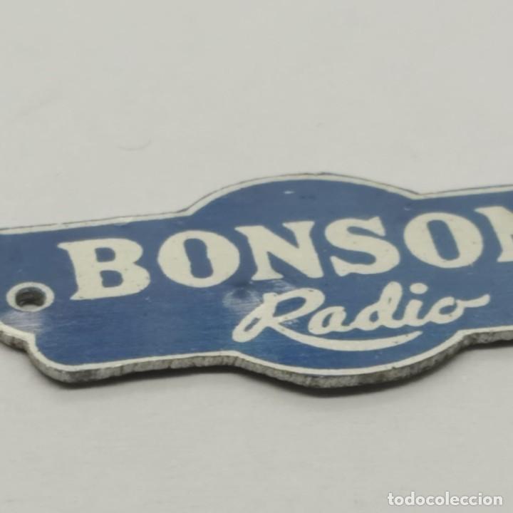 Radios antiguas: Antigua chapa decorativa de una radio años 40 - 50 de la marca BONSON Radio - Foto 2 - 301218948