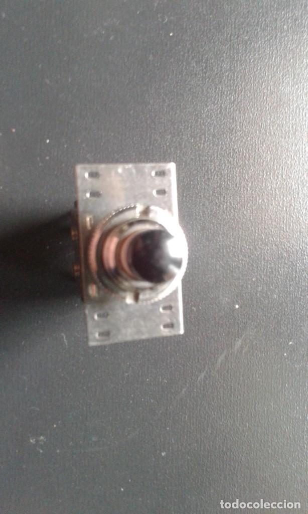 Radios antiguas: INTERRUPTOR BIPOLAR CROUZET - Foto 2