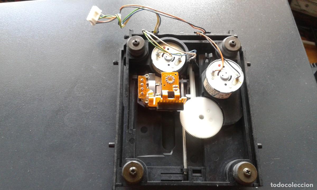 Radios antiguas: BLOQUE CD DE MINICADENA PHILIPS - Foto 2