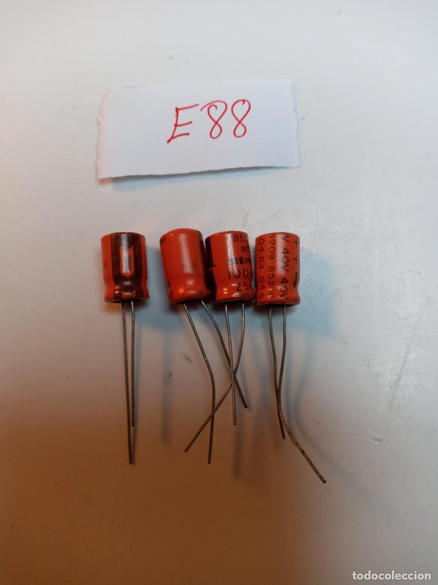 Lot De 20 Condensateurs Panasonic 100µF 25V - Électrochimiques Neufs, Composants électroniques