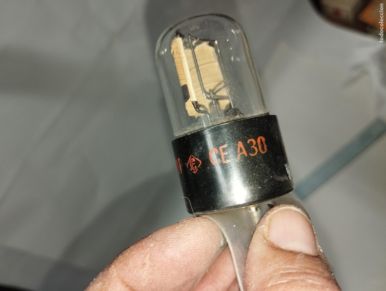 Radios antiguas: L&Aacute;MPARA V&Aacute;LVULA DE VAC&Iacute;O CETRON CA30 - Foto 2