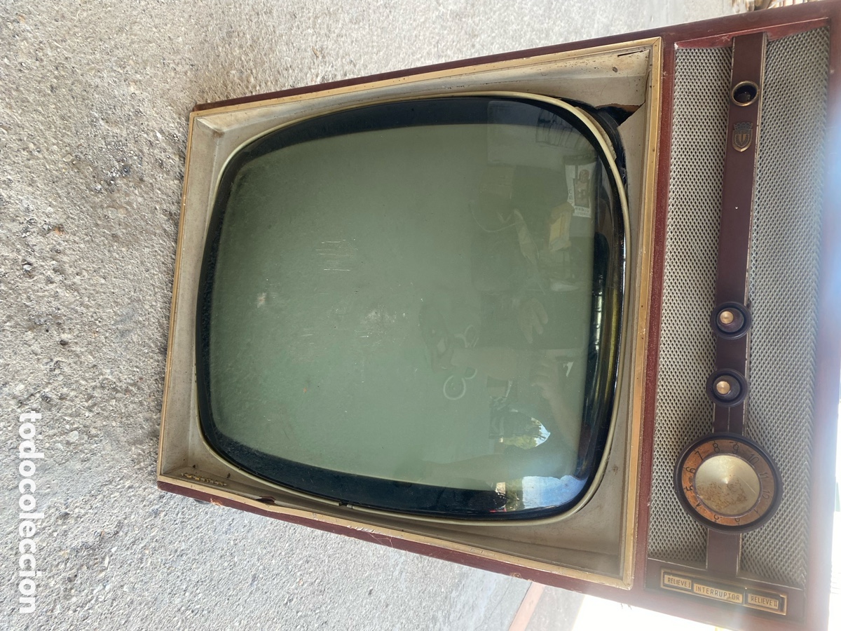 Radios antiguas: Televisor v&aacute;lvulas marca iberia - Foto 1