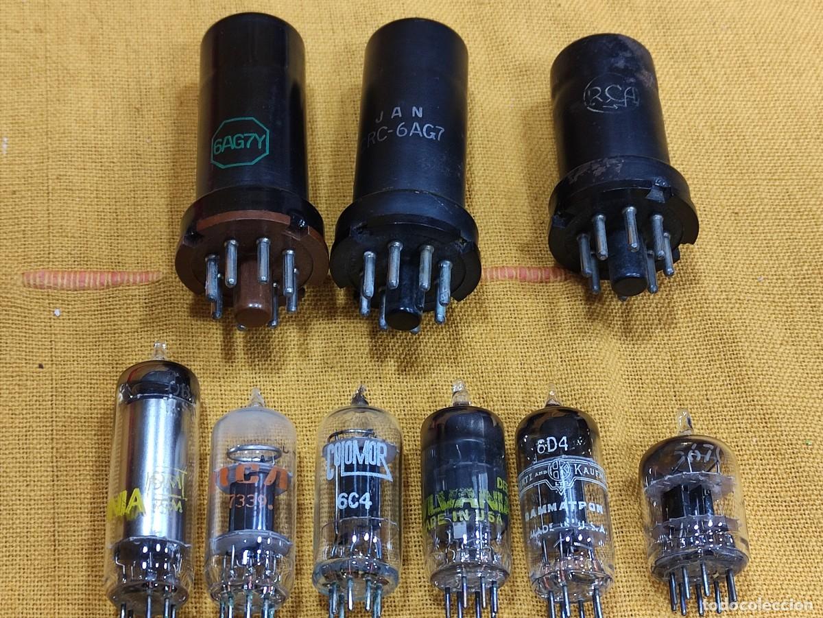 Radios antiguas: Expositor de v&aacute;lvulas de vac&iacute;o - Foto 2