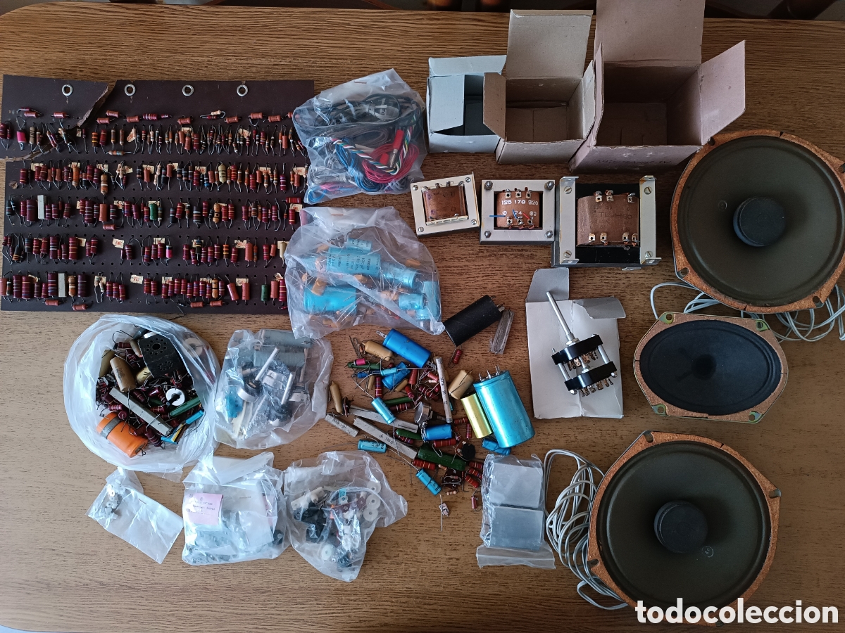 Radios antiguas: GRAN LOTE de componentes ELECTRONICA VINTAGE - Transformadores altavoces resistencias condensadores