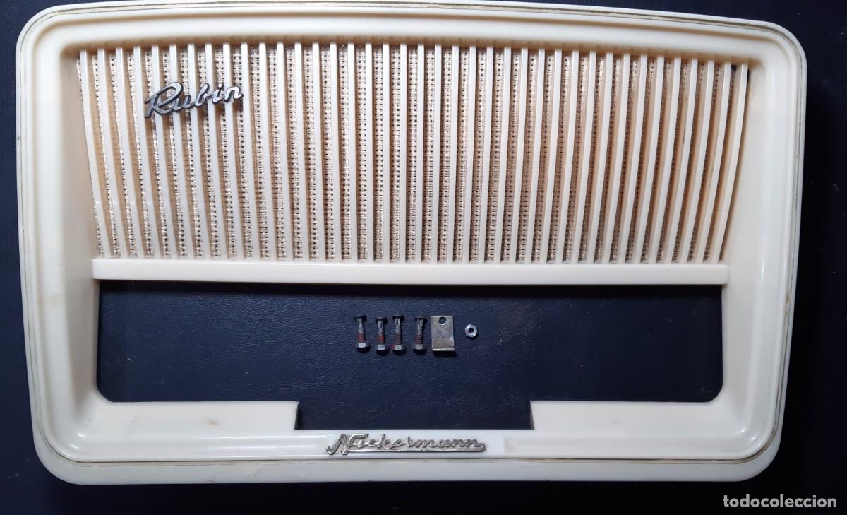 Radios antiguas: Radio Neckermann Rubin.A&ntilde;os 50.Emblemas con Panel marco frontal