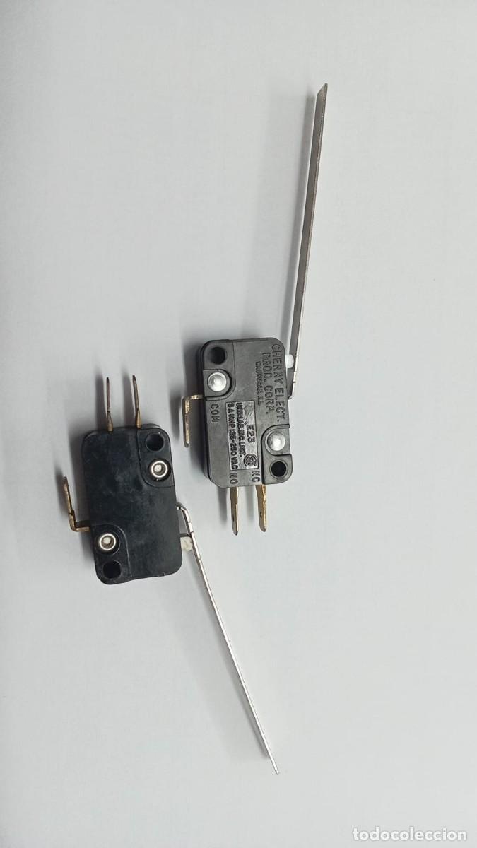 Radios antiguas: Lote 2 Microrruptores Microswitch Cherry E23 Vintage - Cine / Automatismo
