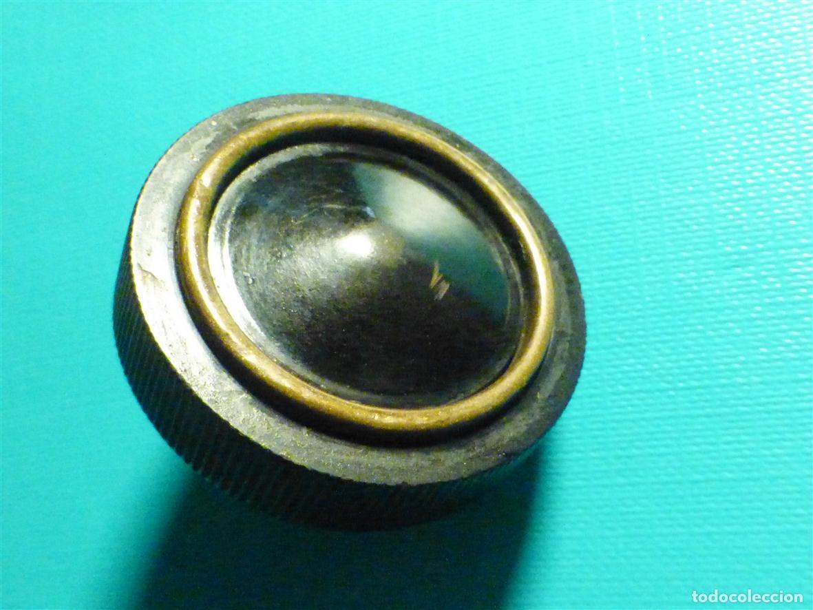 Radios antiguas: Boton Mando Baquelita, Manejo Radio a V&aacute;lvulas N.O.S - 37 mm de di&aacute;metro x 2,2 cm Largo incluido eje