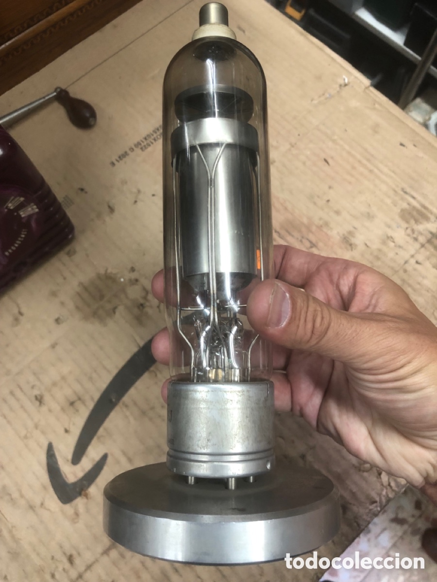 Radios antiguas: V&aacute;lvula antigua de emisora? - Foto 5