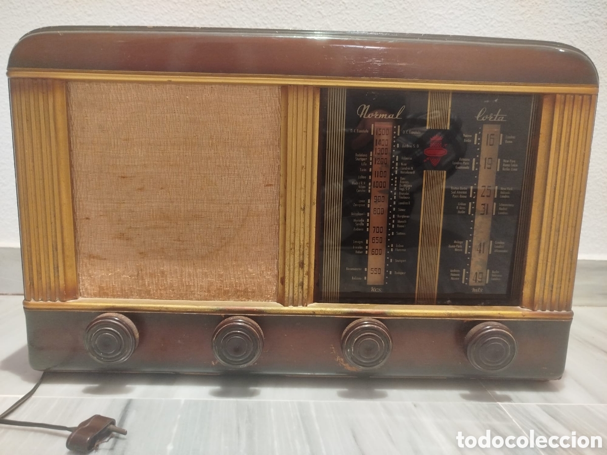 Alte Radios: Radio Antigua de V&aacute;lvulas Marconi MU 600-G