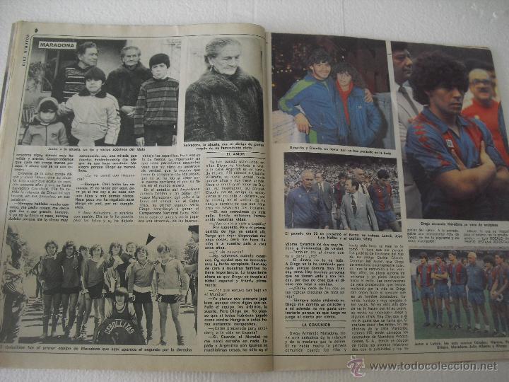 Coleccionismo deportivo: Diego Armando Maradona. Futbol Club Barcelona. 3 p&aacute;ginas. Recorte de prensa de revista de 1982
