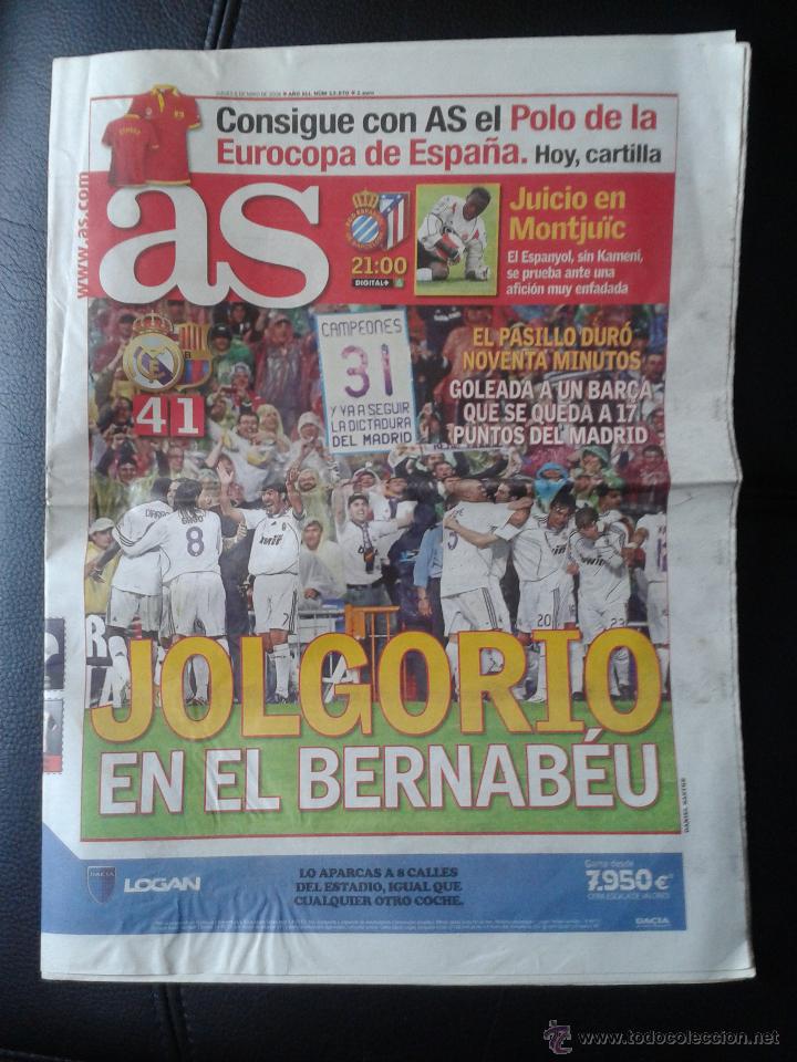 Coleccionismo deportivo: AS mayo 2008 cl&aacute;sico f&uacute;tbol pasillo F&uacute;tbol Club Barcelona Bar&ccedil;a a Real Madrid 4 a 1 en el Bernab&eacute;u
