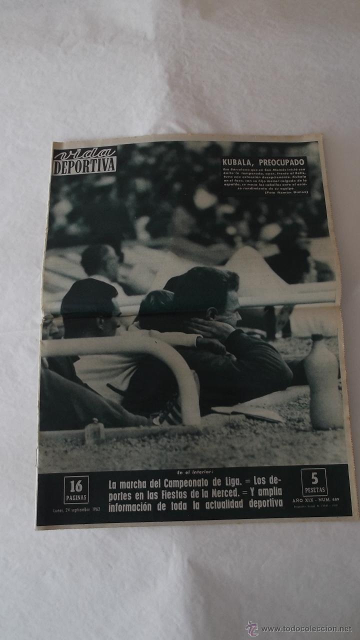 Coleccionismo deportivo: LADISLAO KUBALA LOTE DE 4 REVISTAS FUTBOL AÑOS 50 60 F. C. BARCELONA BARÇA - Foto 4 - 47850053