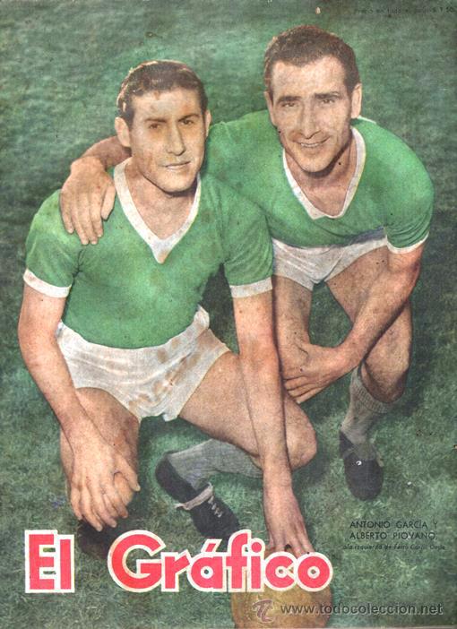 Coleccionismo deportivo: EL GRAFICO # 1772 A&Ntilde;O 1953 TAPA GARCIA & PIOVANO BOCA VS RIVER YACONO & FERRARI AL AMERICA FANGIO 50