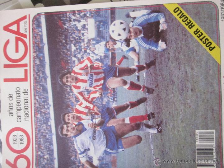 Coleccionismo deportivo: REVISTA 60 A&Ntilde;OS DEL CAMPEONATO NACIONAL DE LIGA. FASCICULO 5. LIGAS 32-33 Y 83-84. POSTER R.SOCIEDAD