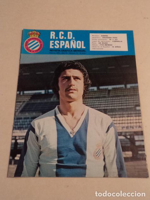 Sports collectibles: R.C.D. ESPA&Ntilde;OL REVISTA GR&Aacute;FICA MENSUAL - A&Ntilde;O III N&ordm; 15 - FEBRERO 1976