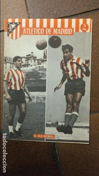 Coleccionismo deportivo: REVISTA OFICIAL ATL&Eacute;TICO DE MADRID, A&Ntilde;O III OCTUBRE 1961 NUM 23