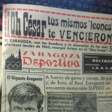 Coleccionismo deportivo: SEMANARIO GRAFICO ZARAGOZA DEPORTIVA. EL ZARAGOZA RESURGE EN EL NOU CAMP 3-3. 1964.. Lote 113963591