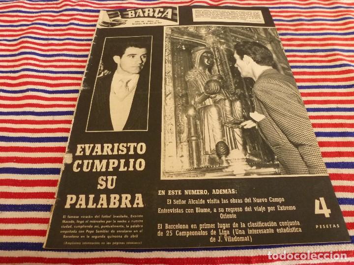 Coleccionismo deportivo: (ABJ)REVISTA BAR&Ccedil;A N&ordm;:71(26-4-57)EL CAMP NOU,SEVILLA 1 BAR&Ccedil;A 1,EVARISTO DE MACEDO EN BARCELONA