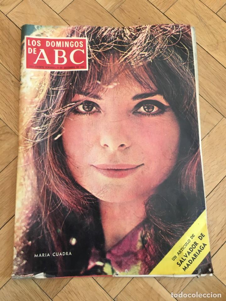 Coleccionismo deportivo: LOS DOMINGOS DE ABC (8-12-1968) LA HISTORIA DEL SEVILLA POSTER MARIA CUADRA