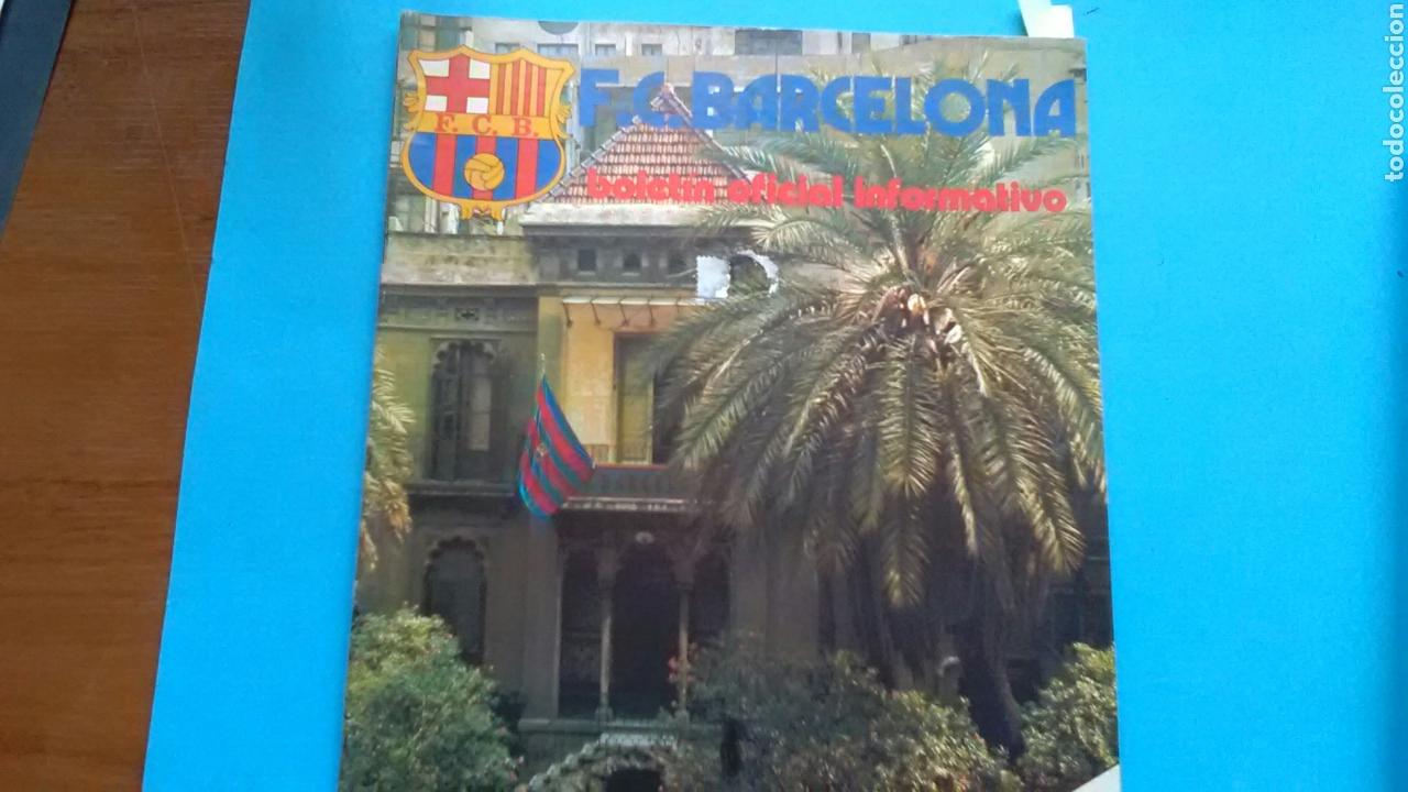 Sports collectibles: F. C. BARCELONA . BOLET&Iacute;N OF. INF. N&deg; 51 SEPTIEMBRE 1975