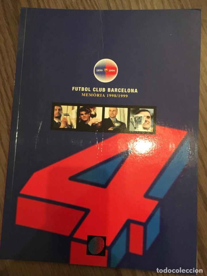 Sports collectibles: FC Barcelona. Memoria 98-99