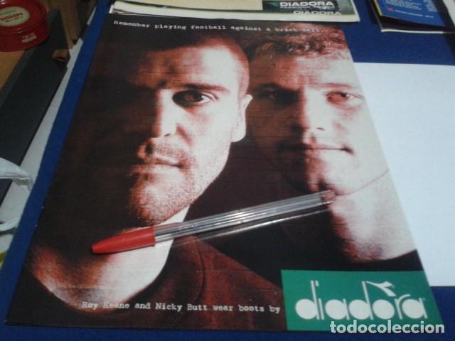 Sports collectibles: POSTER PUBLICIDAD ( DIADORA - ROY KEANE AND NICKY BUTT ) A4