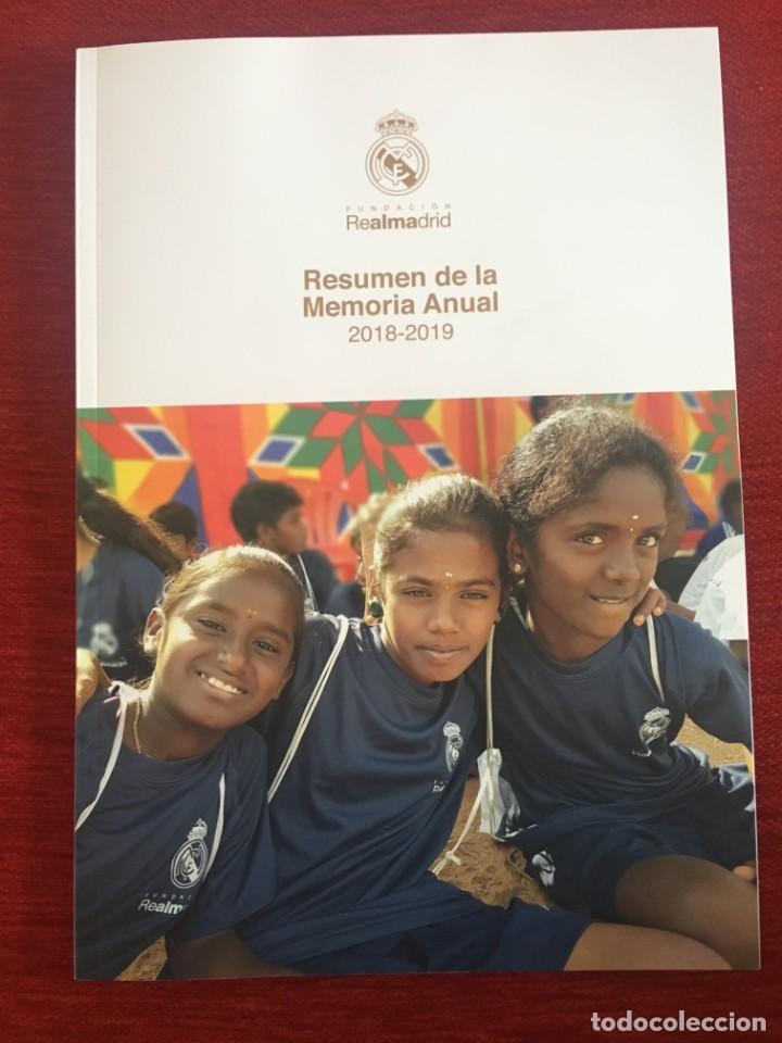 Sammelleidenschaft Sport: REVISTA OFICIAL REAL MADRID RESUMEN DE LA MEMORIA ANUAL 2018 2019 CON USB