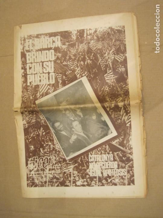 Collezionismo sportivo: DICEN-FC BARCELONA-RECOPA BASILEA-EL BAR&Ccedil;A BRINDO CON SU PUEBLO-18 MAYO 1979-VER FOTOS-(V-22.534)