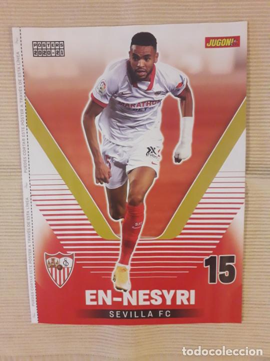 Coleccionismo deportivo: POSTER (HOJA DE REVISTA JUG&Oacute;N) EN-NESYRI, SEVILLA FC / KROOS, REAL MADRID. 2020-21