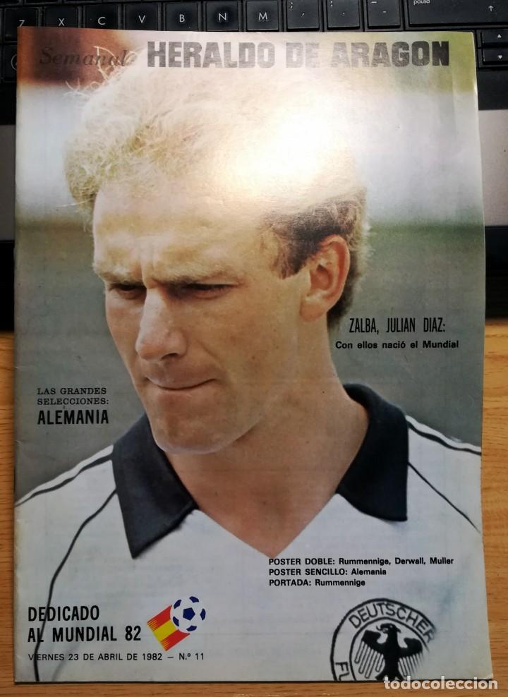 Coleccionismo deportivo: REVISTA HERALDO ARAGON MUNDIAL 82 FUTBOL ESPA&Ntilde;A 1982 POSTER SELECCI&Oacute;N ALEMANIA RUMMENNIGE