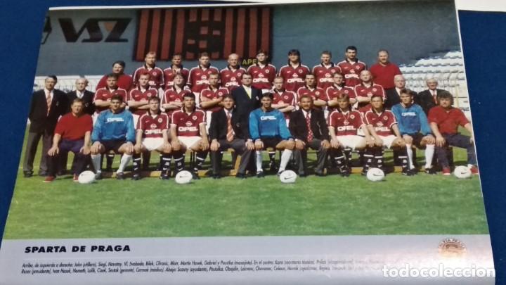Collezionismo sportivo: POSTER REVISTA ( EQUIPO SPARTA DE PRAGA + CROMO FICHAS DEL GALATASARAY )2 HOJAS A4 -1997/98
