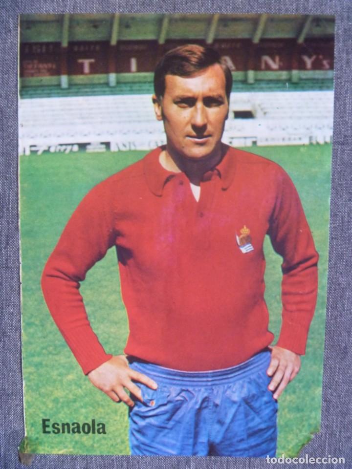 Coleccionismo deportivo: ESNAOLA JUGADOR REAL SOCIEDAD POSTER TEMPORADA 1972 1973 &Uacute;NICO A LA VENTA