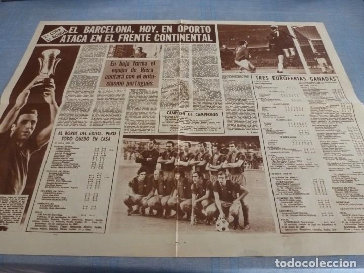Collezionismo sportivo: PAGINAS CENTRALES DICEN(20-9-72)HOY COPA UEFA OPORTO - BAR&Ccedil;A , MASINI Y KENNEY (BASKET)