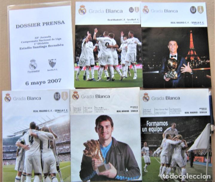 Coleccionismo deportivo: LOTE 6 PROGRAMA REAL MADRID &ndash; SEVILLA FC REVISTA GRADA BLANCA Y PRENSA MAGAZINE PROGRAMMA L24R