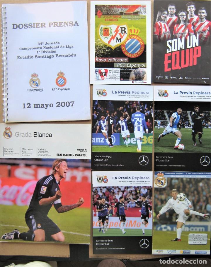 Sports collectibles: LOTE 14 PROGRAMA RCD ESPANYOL VARIOS RIVALES DIFE. REVISTA EN BARCELONA Y FUERA MAGAZINE L58