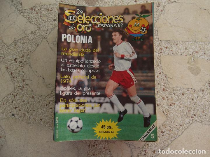 Sports collectibles: 24 selecciones de oro espa&ntilde;a 82, n&ordm; 5, polonia, 72 paginas, 15 x 21, ilustrado
