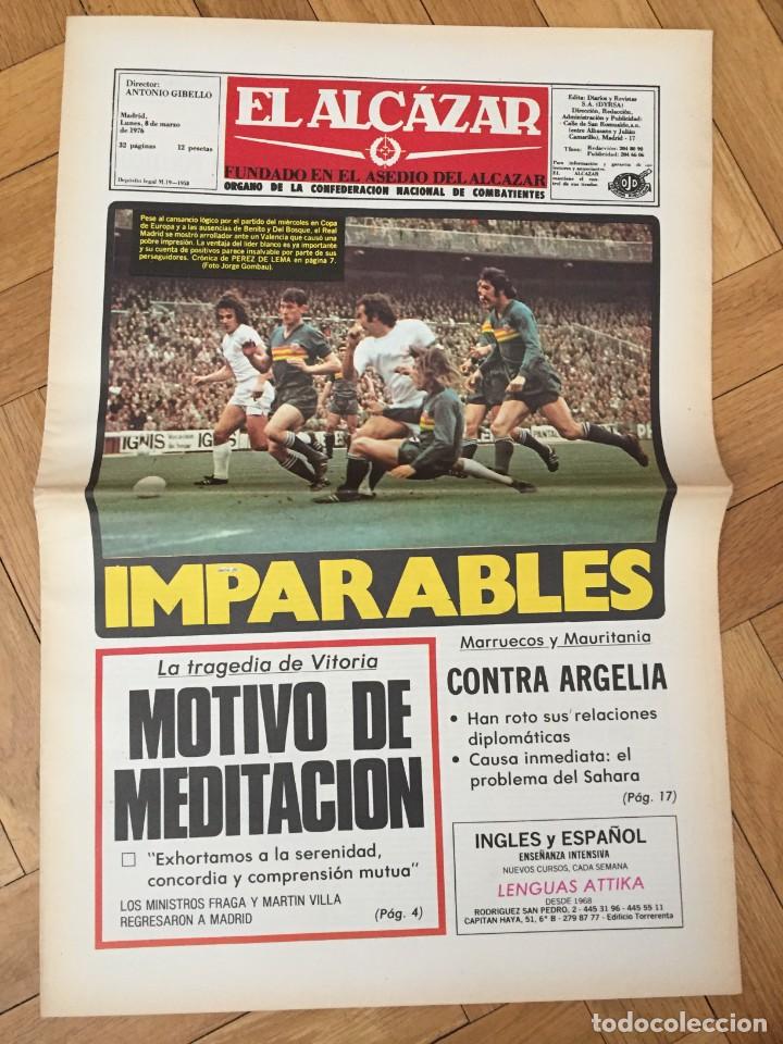 Coleccionismo deportivo: EL ALCAZAR (8-3-1976)REAL MADRID VALENCIA SEVILLA ATLETICO MADRID LUIS ARGEL JOSE FRADE CASA PRADERA
