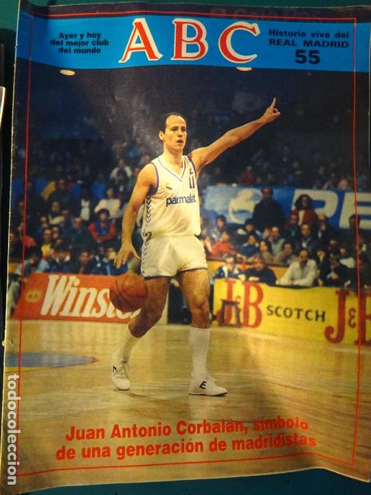 Coleccionismo deportivo: REVISTA DE F&Uacute;TBOL. ABC HISTORIA VIVA DEL REAL MADRID CF. 55 BALONCESTO JUAN ANTONIO CORBALAN 30GR