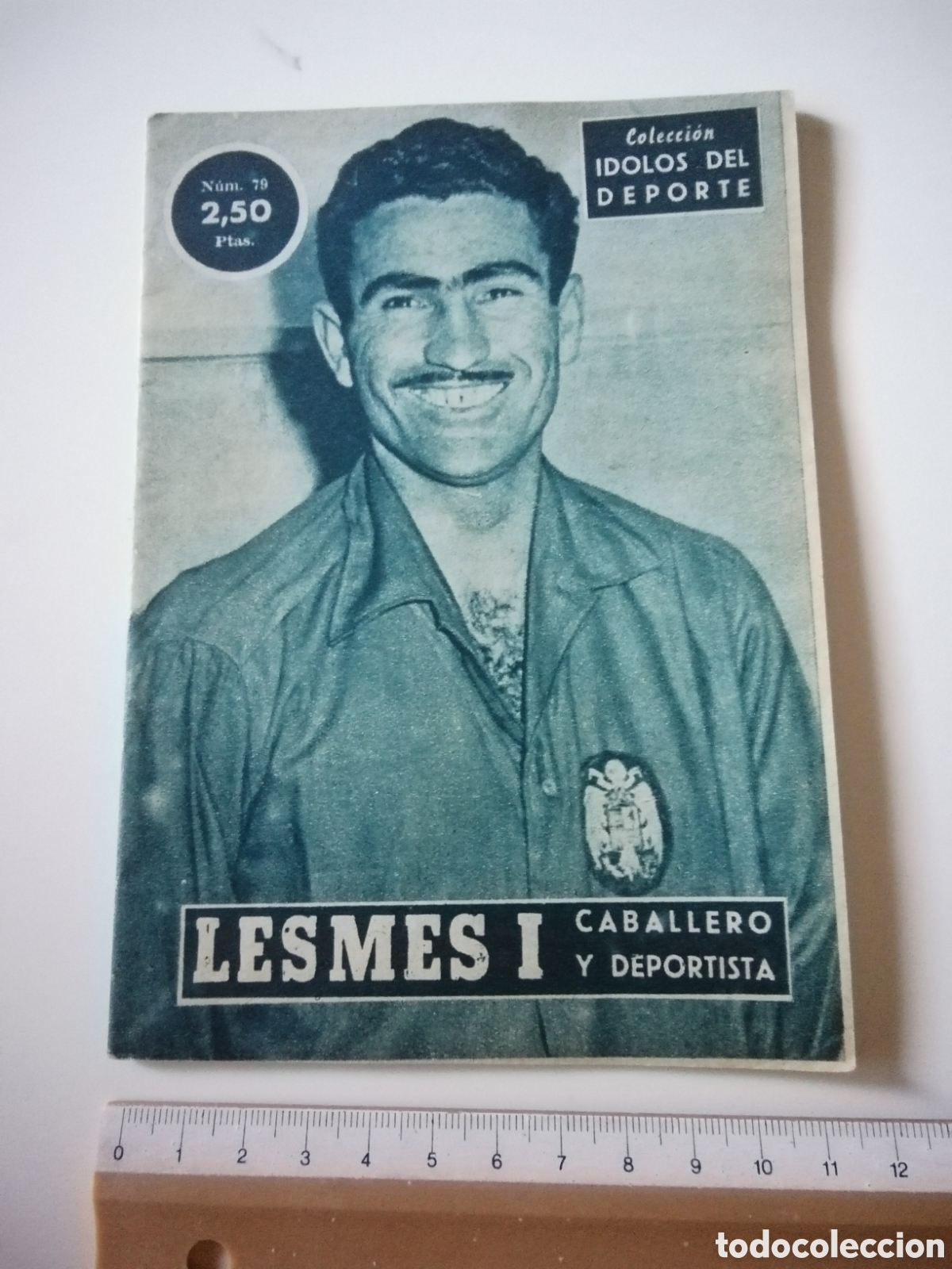 Colecionismo desportivo: COLECCI&Oacute;N &Iacute;DOLOS DEL DEPORTE N 79. LES ES I. REAL VALLADOLID. A&Ntilde;OS 50.