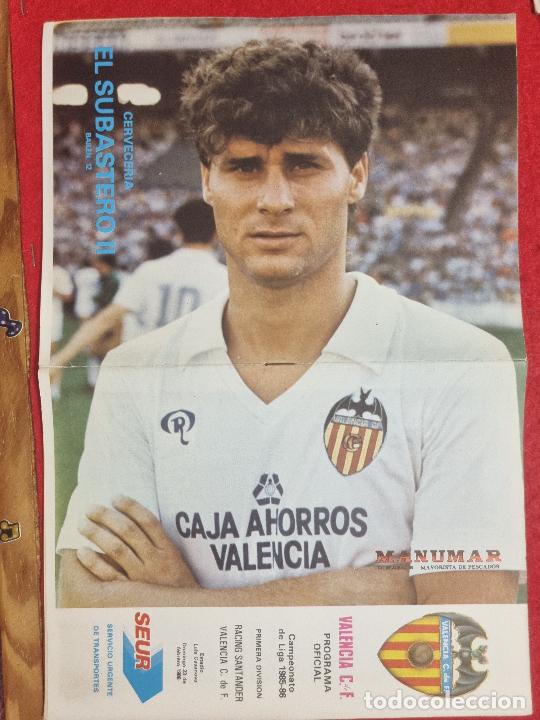 Collectionnisme sportif: PROGRAMA FUTBOL VALENCIA CF RACING DE SANTANDER 1986 JUGADOR TENDILLO ORIGINAL PR1