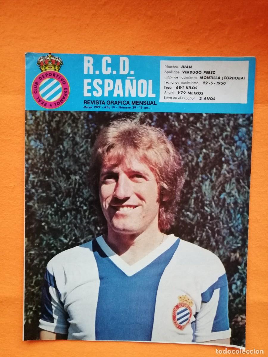 Sports collectibles: REVISTA R.C.D. ESPA&Ntilde;OL -PORTADA JUAN VERDUGO PEREZ - MAYO 1977