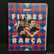 Coleccionismo deportivo: LES FITXES DEL BARÇA - ALBUM CON LAS FIXAS DE LOS JUGADORES - AUTOGRAFO EN PORTADA / CAA