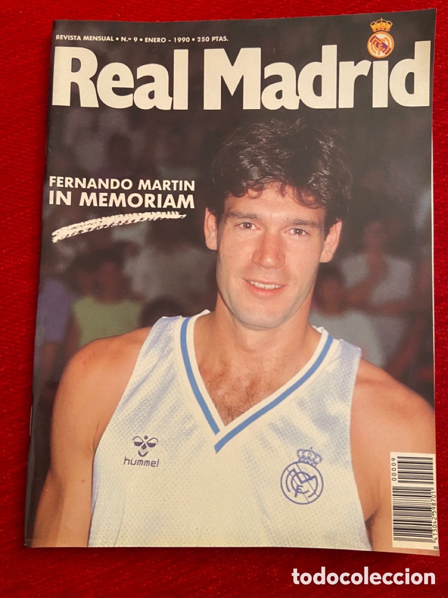 Sports collectibles: REVISTA OFICIAL REAL MADRID # 9 (ENERO 1990) PACO BUYO FERNANDO MARTIN CON POSTER
