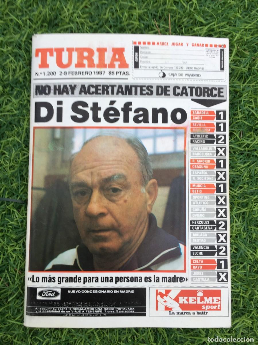 Coleccionismo deportivo: CARTELERA TURIA 1987 ALFREDO DI STEFANO PORTADA Y REPORTAJE-CONTRAPORTADA PELICULA BEATLES YESTERDAY