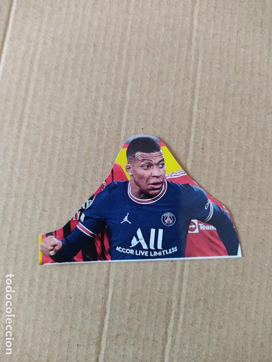 Coleccionismo deportivo: RECORTE REVISTA JUGON MBAPPE PSG PARIS SAINT GERMAIN MIDE 7,5CM X 4,7CM