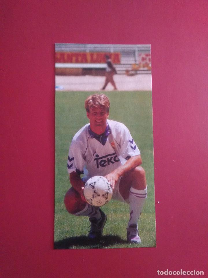 Sammelleidenschaft Sport: RECORTE DE PAPEL MICHAEL LAUDRUP REAL MADRID MIDE 6,1CM X 12,6CM