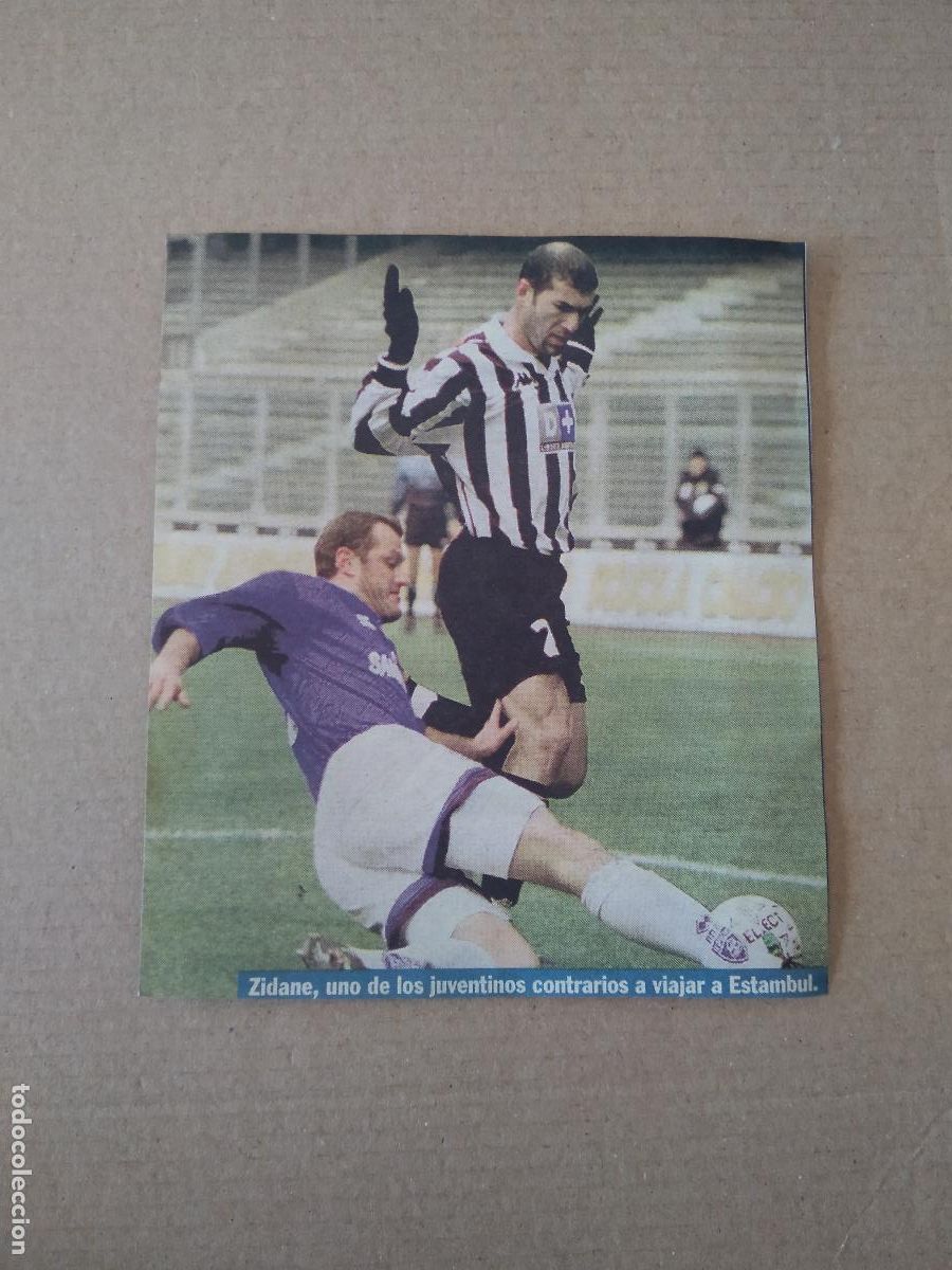 Coleccionismo deportivo: ANTIGUO RECORTE DE DIARIO PERIODICO ZIDANE JUVENTUS TURIN MIDE 12,9CM X 11,1CM