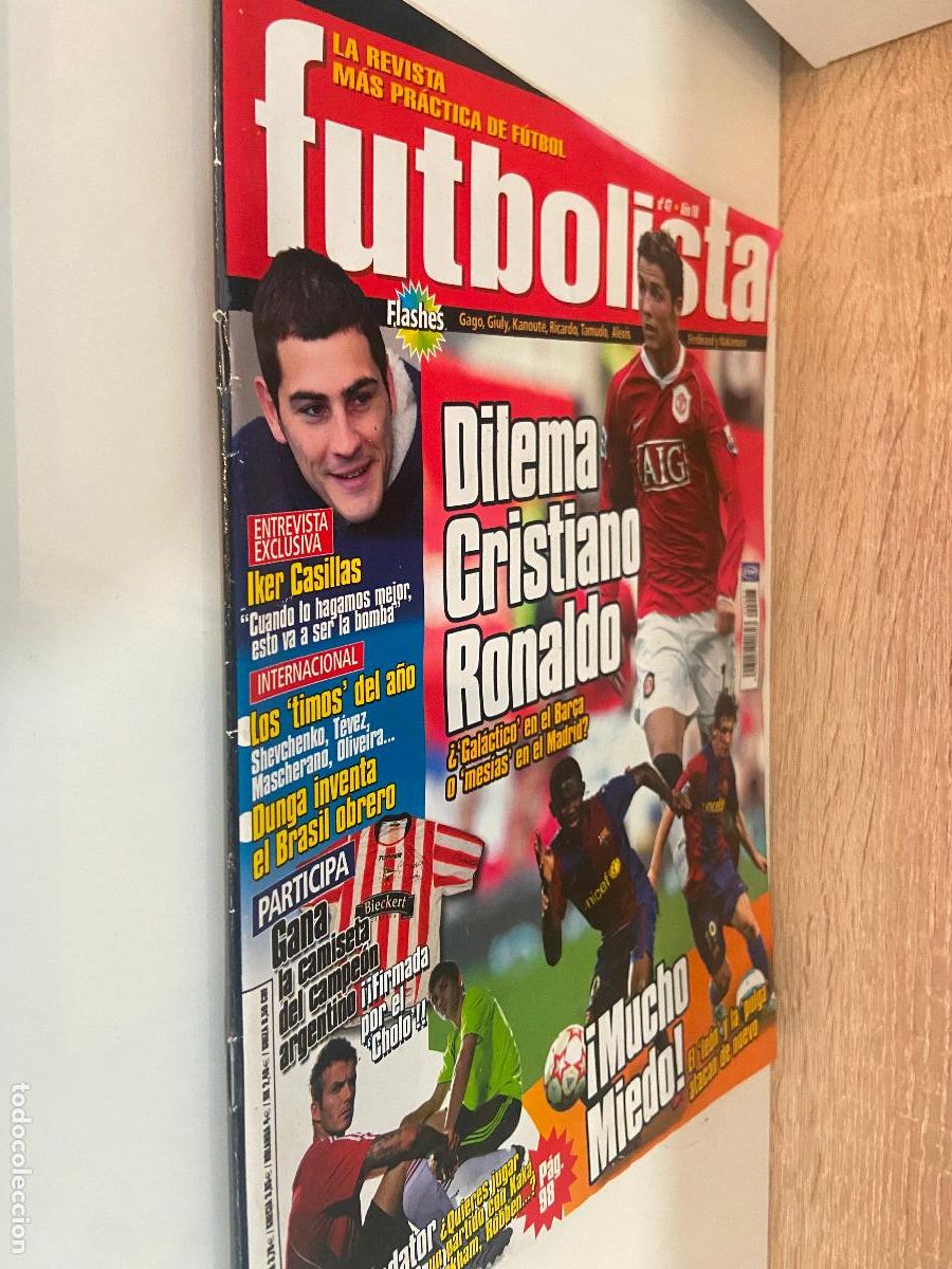 Sports collectibles: FUTBOLISTA / LA REVISTA MAS PRACTICA DE FUTBOL / A&Ntilde;O IV - N&ordm; 47 DILEMA CRISTIANO