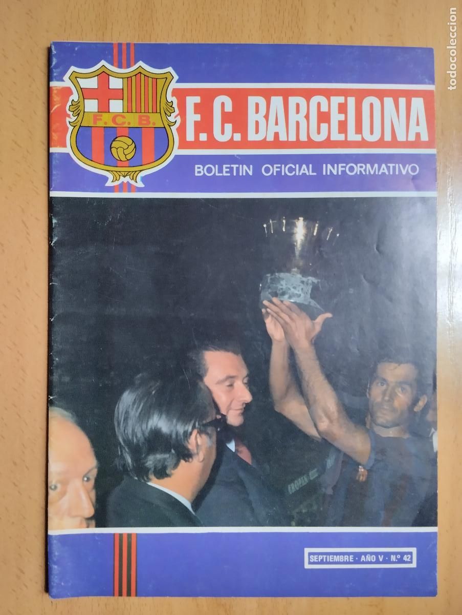Sports collectibles: BOLETIN OFICIAL INFORMATIVO F. C. BARCELONA N&ordm; 42 1974